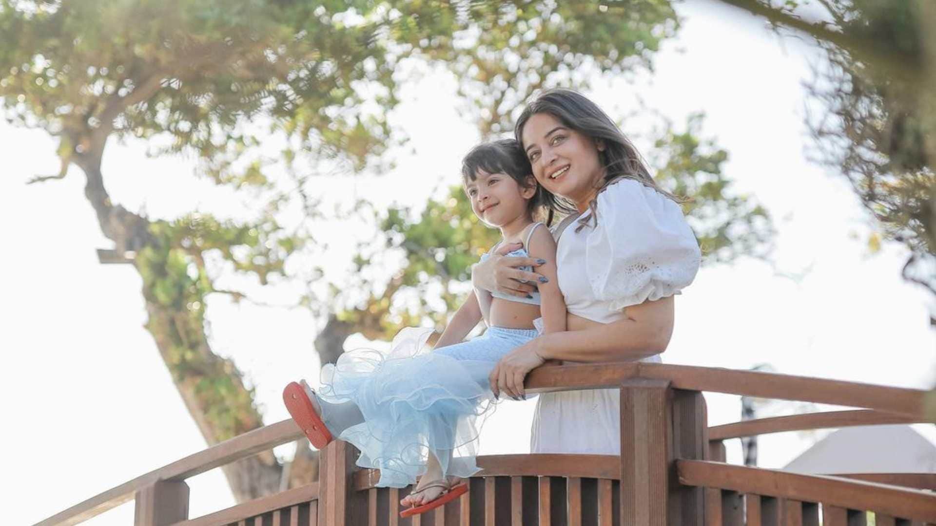 Mahhi Vij came in the grip of Corona epidemic, posted the pain of being away from her daughter