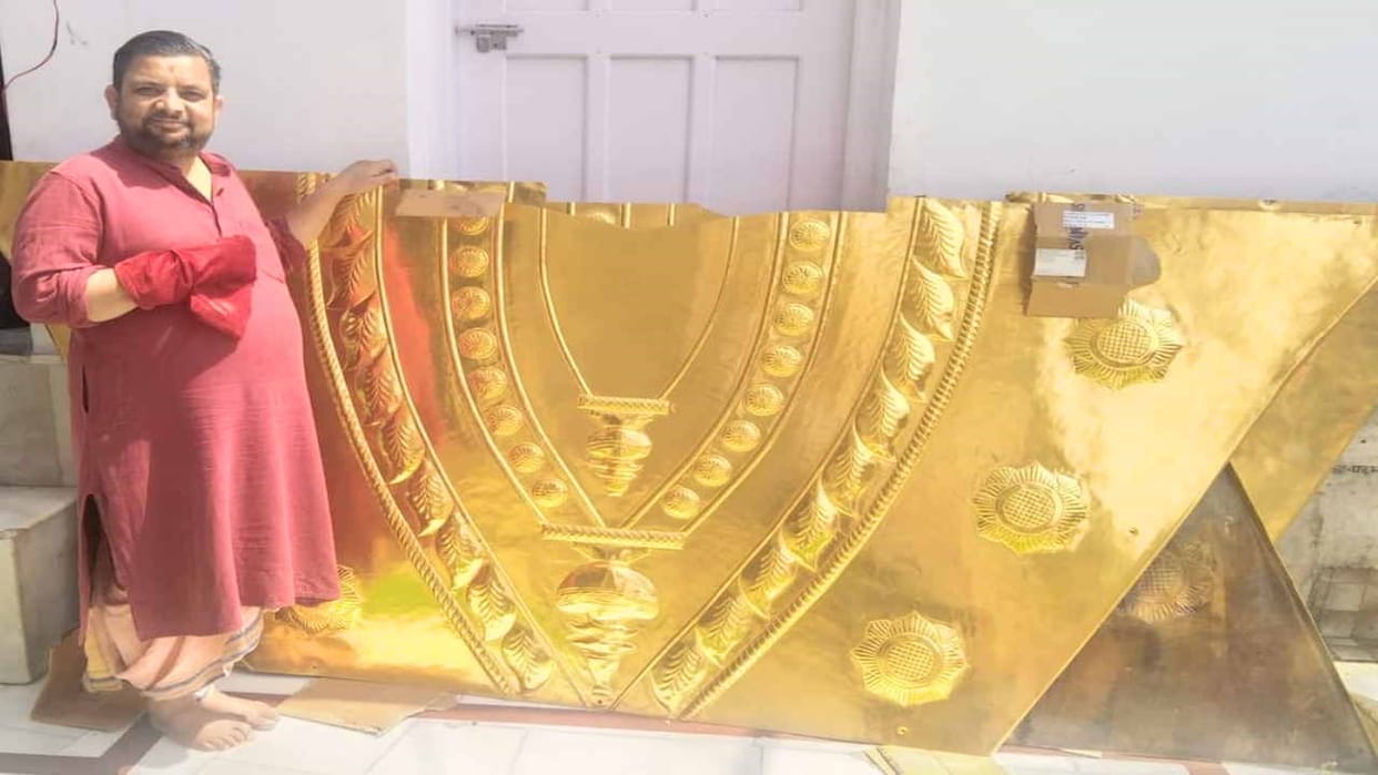 The dome of Naina Devi temple will shine with five and a half kg gold and 596 kg copper