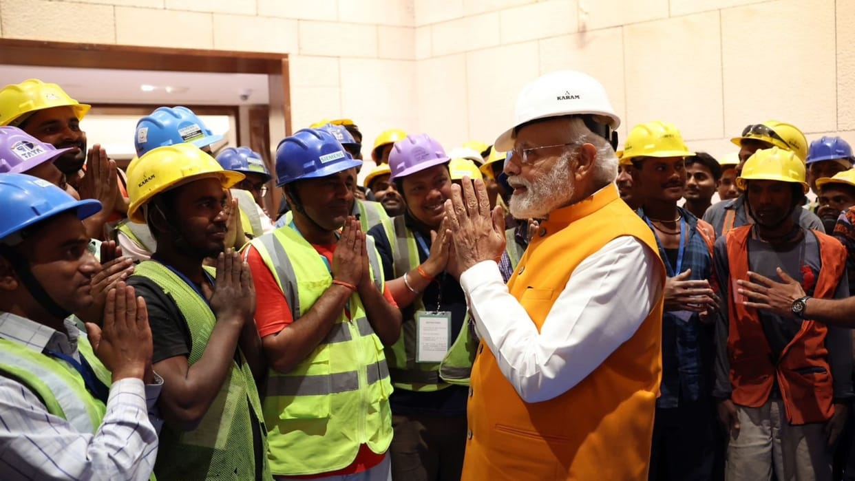 PM Modi suddenly reached new Parliament House, See Photos