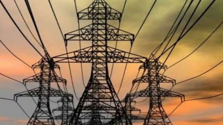 Uttarakhand News: कटौती से बचने के लिए यूपीसीएल ने खरीदी 660 मेगावाट बिजली, नियामक आयोग की मिली मंजूरी