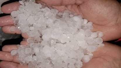 rain hail accompanied by strong wind