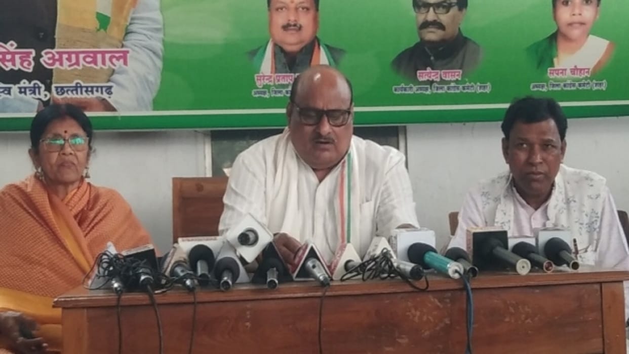Revenue Minister Jaisingh Agrawal commented on BJP and PM Narendra Modi by doing PC