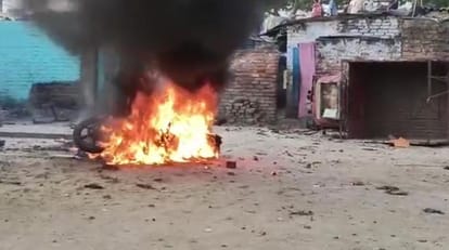 Bihar: Heavy disturbance in Nalanda, two groups clashed during Ram Navami procession