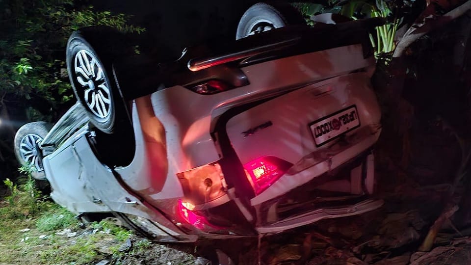 Bahraich News BJP MLA Sureshwar Singh car accident