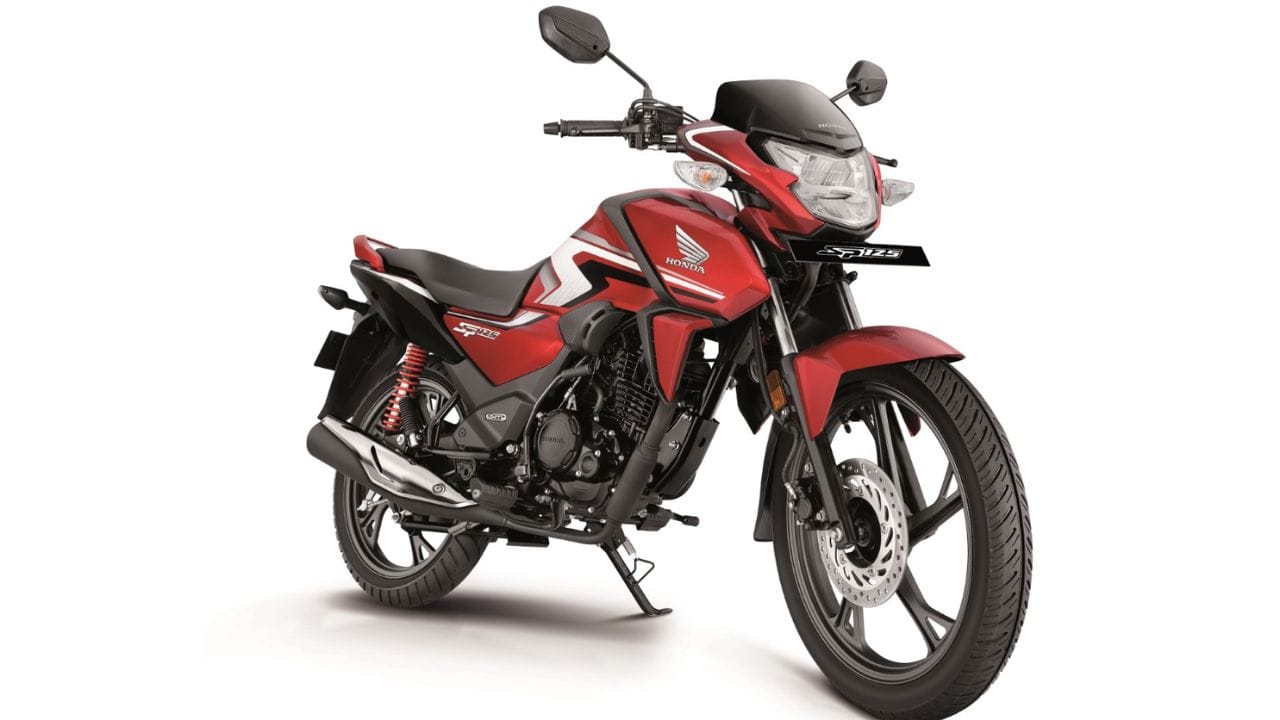 three upcoming bikes in august, hero karizma xmr royal enfield bullet 350 honda sp160