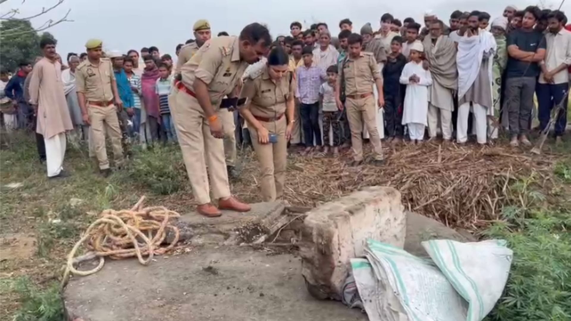 Man killed his girlfriend and throw the dead body into a well in shamli