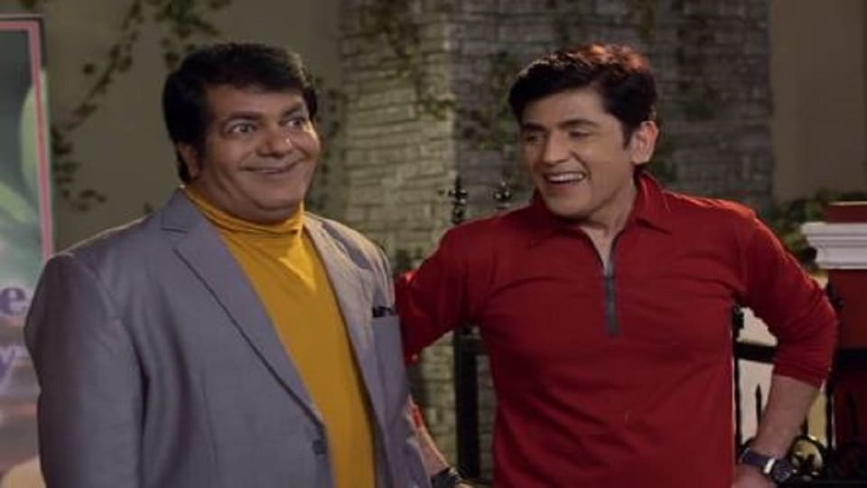 Bhabi Ji Ghar Par Hai Vibhuti and Prem Chowdhi in Sasni on April 2