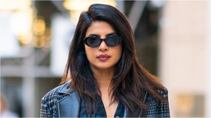 Priyanka Chopra And Ranveer Singh Had A Mini Dil Dhadakne Do Reunion At Ambani Event