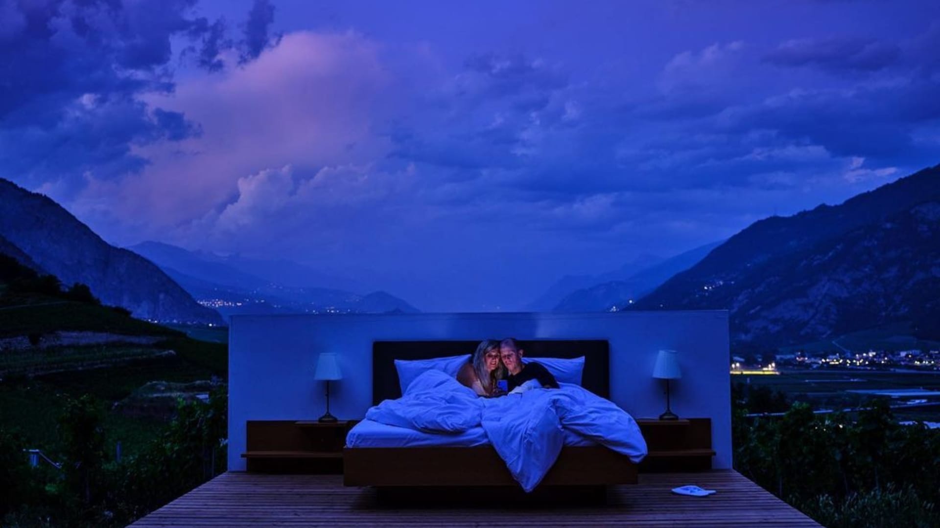 Swiss hotel has no walls or door gives majestic view in switzerland know full details of hotel