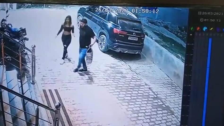 Akansha Dubey last night secret CCTV footage of hotel came out for  first time