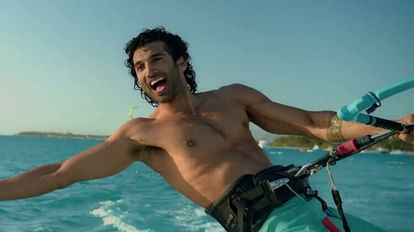 Aditya Roy Kapur talks about playing a double role in film Gumraah said he will miss his character