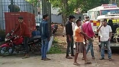 Bihar : ट्रक ने 7 की कुचल कर जान ली; पूर्णिया में चार, नवादा में तीन की ऑन स्पॉट हुई मौत ट्रक ने पूर्णिया में चार और नवादा में तीन की मौके पर ही मौत, सड़क हादसे में कई घायल गंभीर