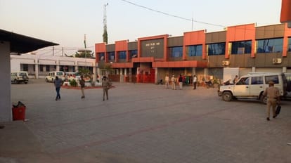 Bihar News; Fight between two parties in Patna's Beur Jail, Warden injured, Bahubali's supporters clash