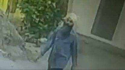 Continuous raids being conducted for arrest of Khalistan supporter Amritpal Singh, new cctv revealed