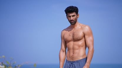 Aditya Roy Kapur talks about playing a double role in film Gumraah said he will miss his character