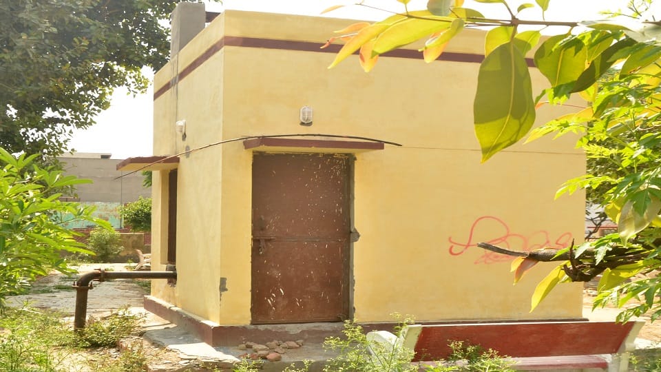 People of Avantika Phase 1 yearn for drop by drop water