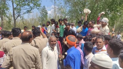 crops ruined due to heavy rain and hailstorm in Mirganj area of Bareilly