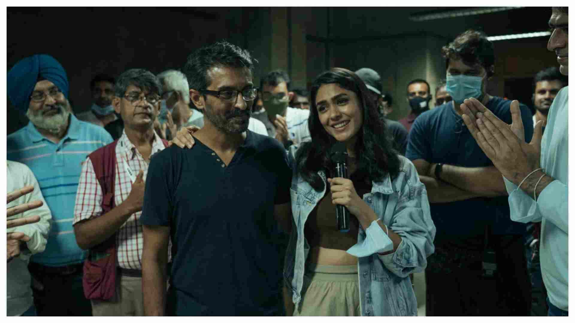 Gumraah: Mrunal Thakur wants to become director Sita Ramam actress Exclusive interview with Amarujala
