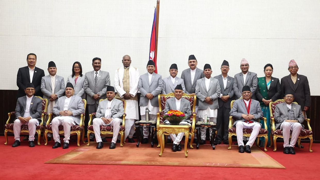 Nepal Politics: PM Pushpa Kamal dahal difficulties still not over even after cabinet expansion