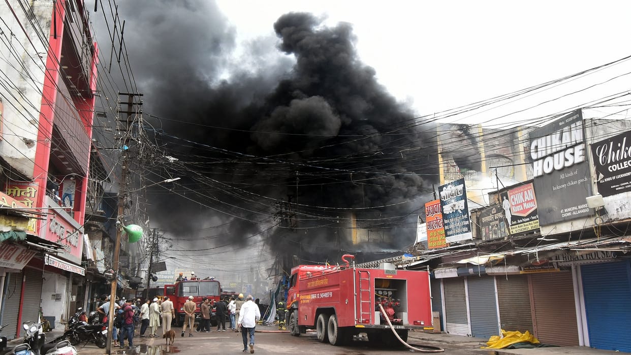 The shopkeepers kept watching the desires turn to ashes with moist eyes, the fire extinguished after five hour