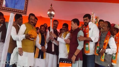 Umesh Pal was elected district panchayat member, did Atiq's henchmen campaign