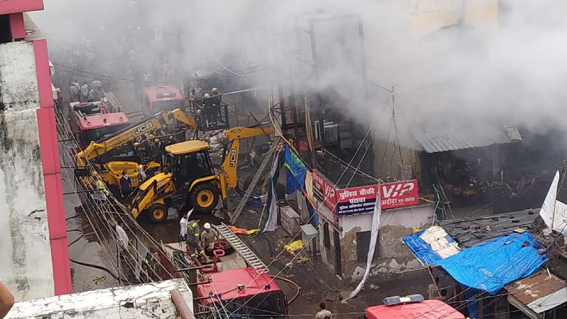 The shopkeepers kept watching the desires turn to ashes with moist eyes, the fire extinguished after five hour