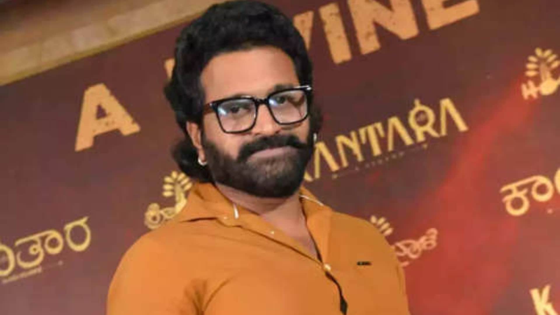 Kantara star Rishab Shetty appeals Film City in Bengaluru at 9th Seva Sushasan Garib Kalyan National Conclave