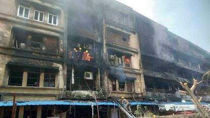 Complex fire: Fire burning in 6 buildings for 60 hours