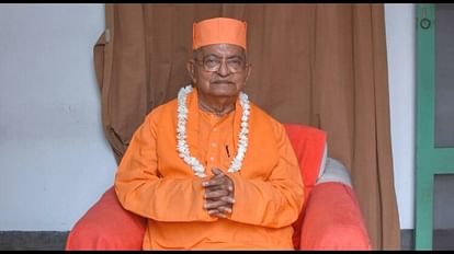 Ramakrishna Mission vice-president Swami Prabhanandaji Maharaj passes away West Bengal CM expresses grief