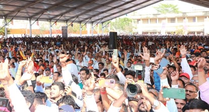 Minister of Home Affairs Amit shah bihar rally today in nawada attacked nitish kumar on communal riots
