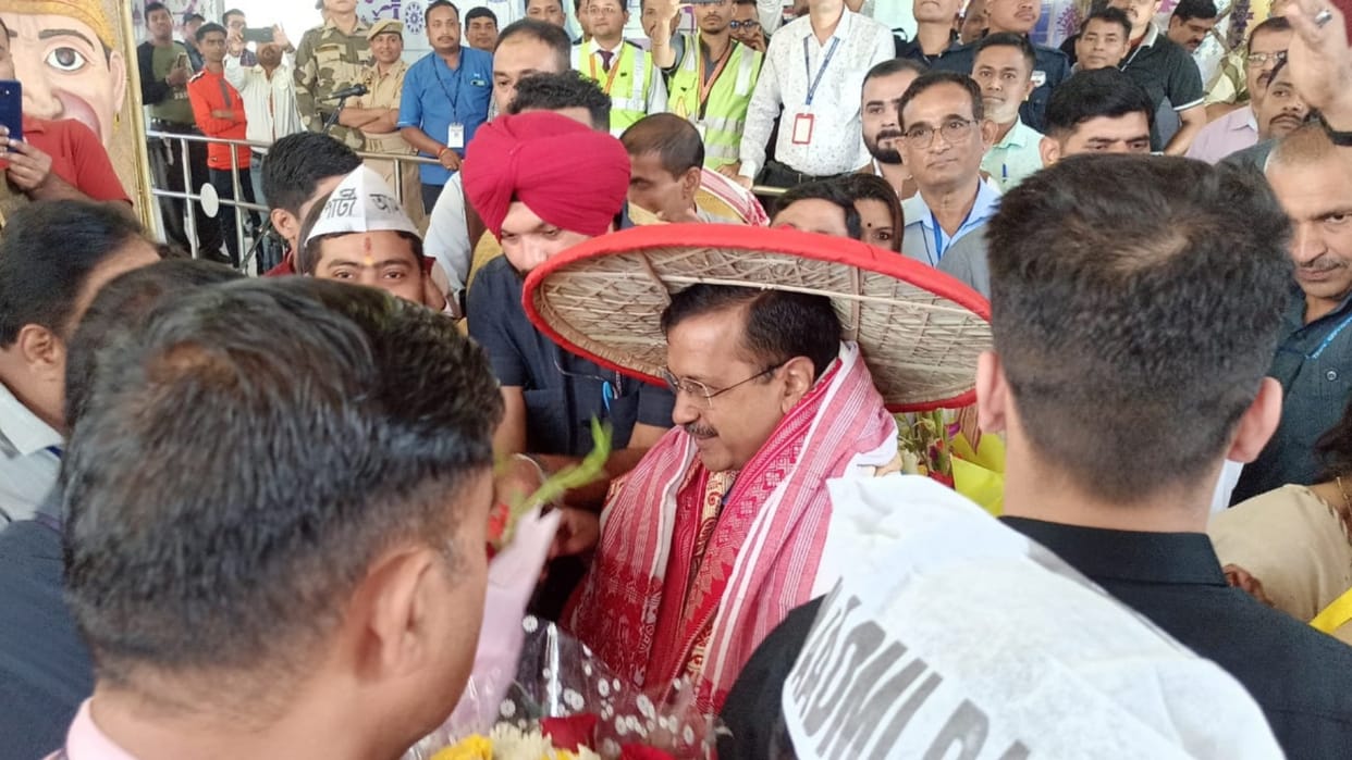 Arvind Kejriwal reached Assam hit back Himanta Biswa Sarma said guests not threatened they welcomed