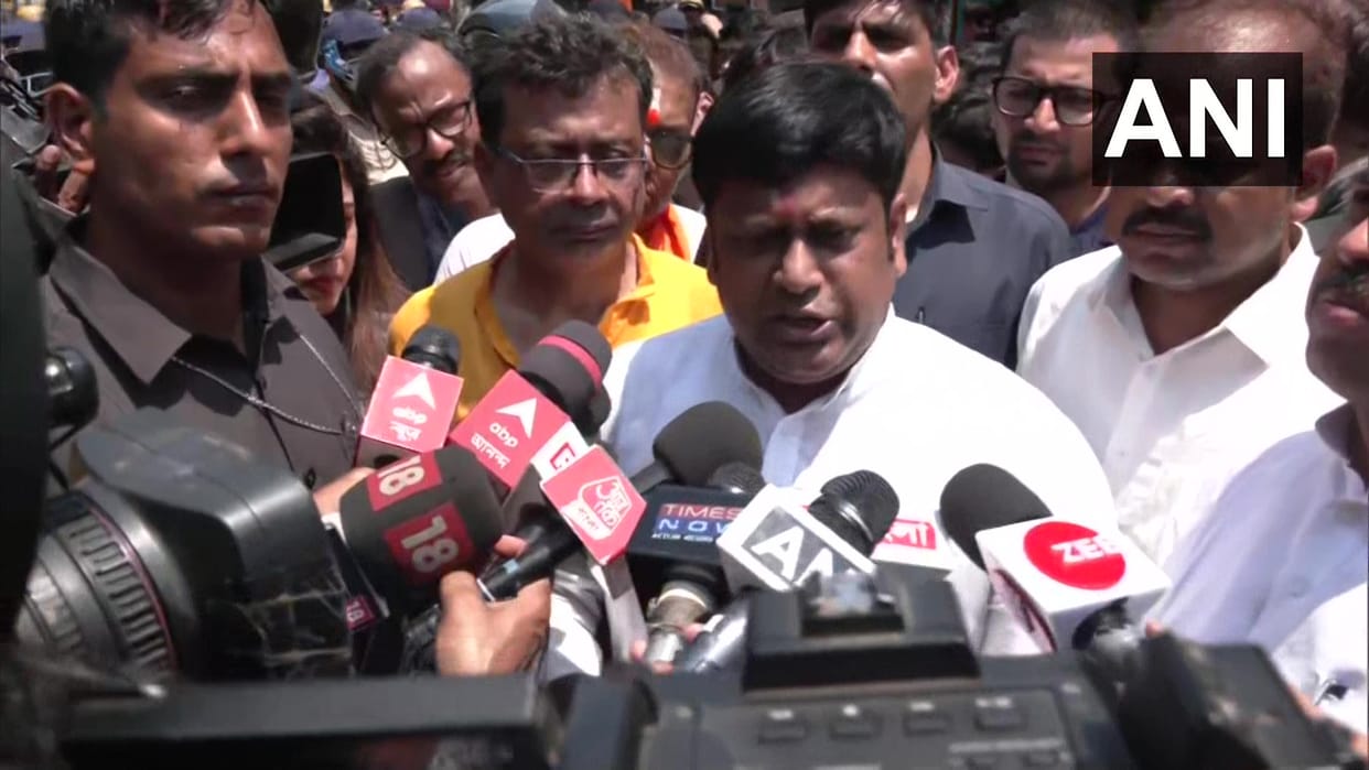 West Bengal BJP Leader Sukanta Majumdar in Howrah Police stops him news and updates