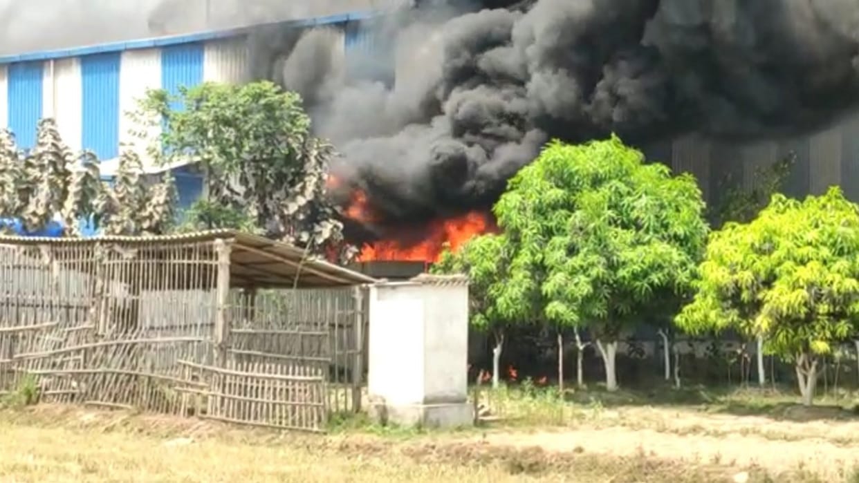 Jai Maa Bhavani Rice Mill caught fire in Saharsa, loss estimated in lakhs