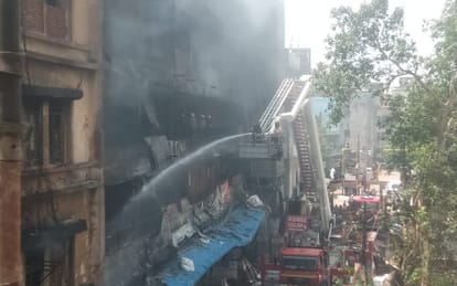 Kanpur fire, Fire extinguished after four days, NDRF and SDRF have not been relieved