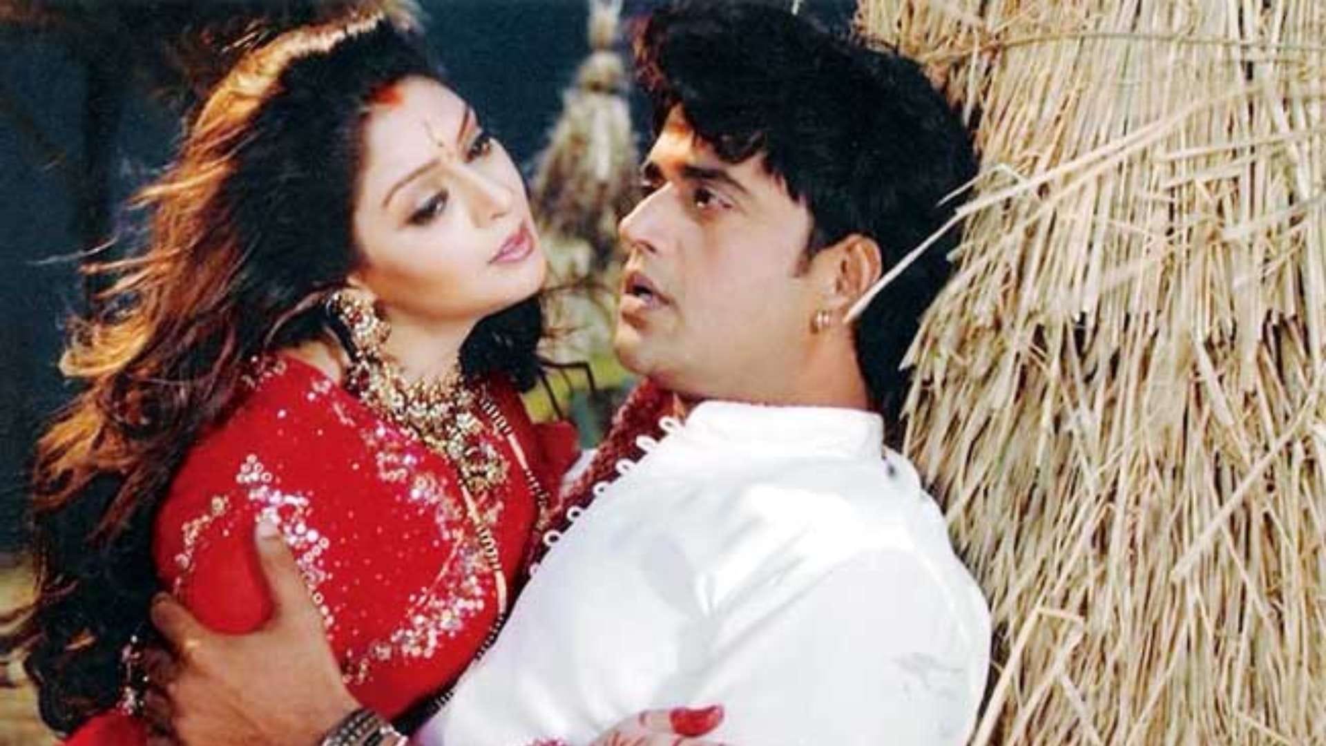 These top beauties of Bollywood flopped in Bhojpuri cinema from Nagma to Bhagyashree