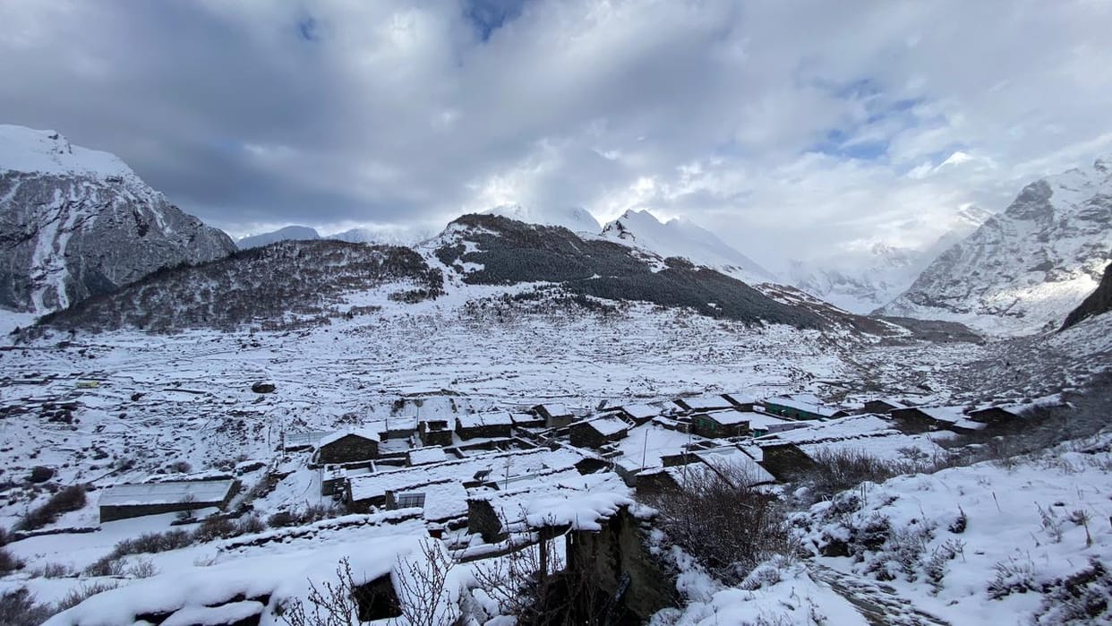 Uttarakhand Weather News Today Yellow alert for Rainfall and Snowfall in high altitude areas