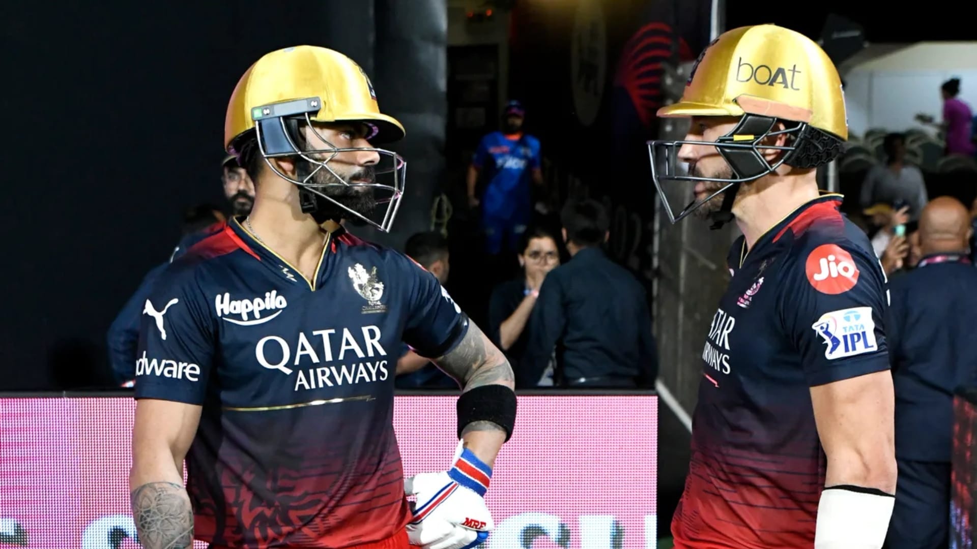 RCB vs MI IPL 2023 Royal Challengers Bangalore beats Mumbai Indians Virat Kohli Faf du Plessis News in Hindi