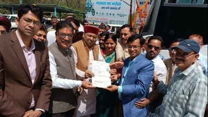 Chardham Yatra: वाहनों के ग्रीन कार्ड बनने शुरू, इसके बिना नहीं मिलेगी एंट्री, ऐसे करें अप्लाई