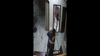 Umeshpal Murder Case: Atiqson also came to Meerut, brother-in-law Akhlaq Video with shooter goes viral