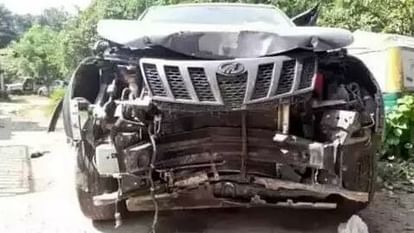 Road Accident: वाराणसी में रिंगरोड पर हादसों में दो युवकों की मौत, XUV पलटने से वाहन स्वामी की गई जान Two youth killed in Road accidents on Ring Road in Varanasi overturning of XUV