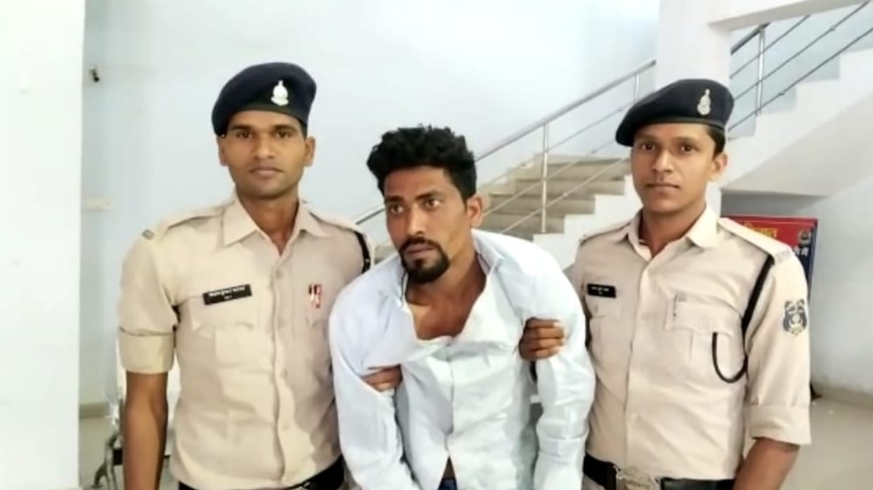 Son killed father for refusing to drink alcohol in chhattisgarh Rajnandgaon