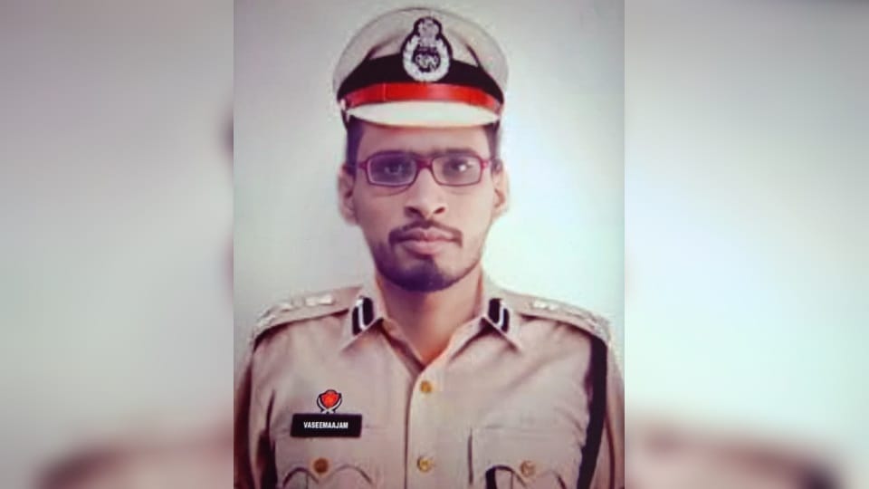 Haridwar: Rajmistri Arrested  for Claiming himself as DCP of CBI and Doing Fraud