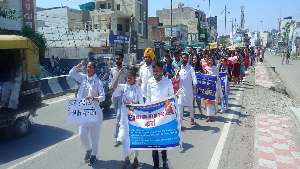 Youths demand for employment: Hundreds of youths came out on streets in Kurukshetra