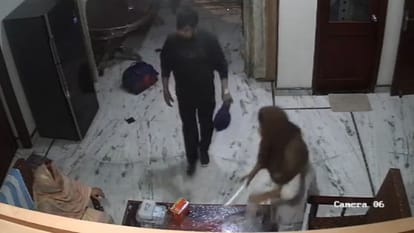 Atiq Ahmed: Asad encounter Siege of Guddu Muslim intensifies, Took shelter in Meerut