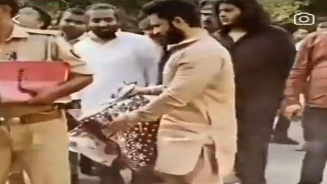 UP: Asad-Saddam met Ashraf in jail before Umesh Pal's murder, video viral