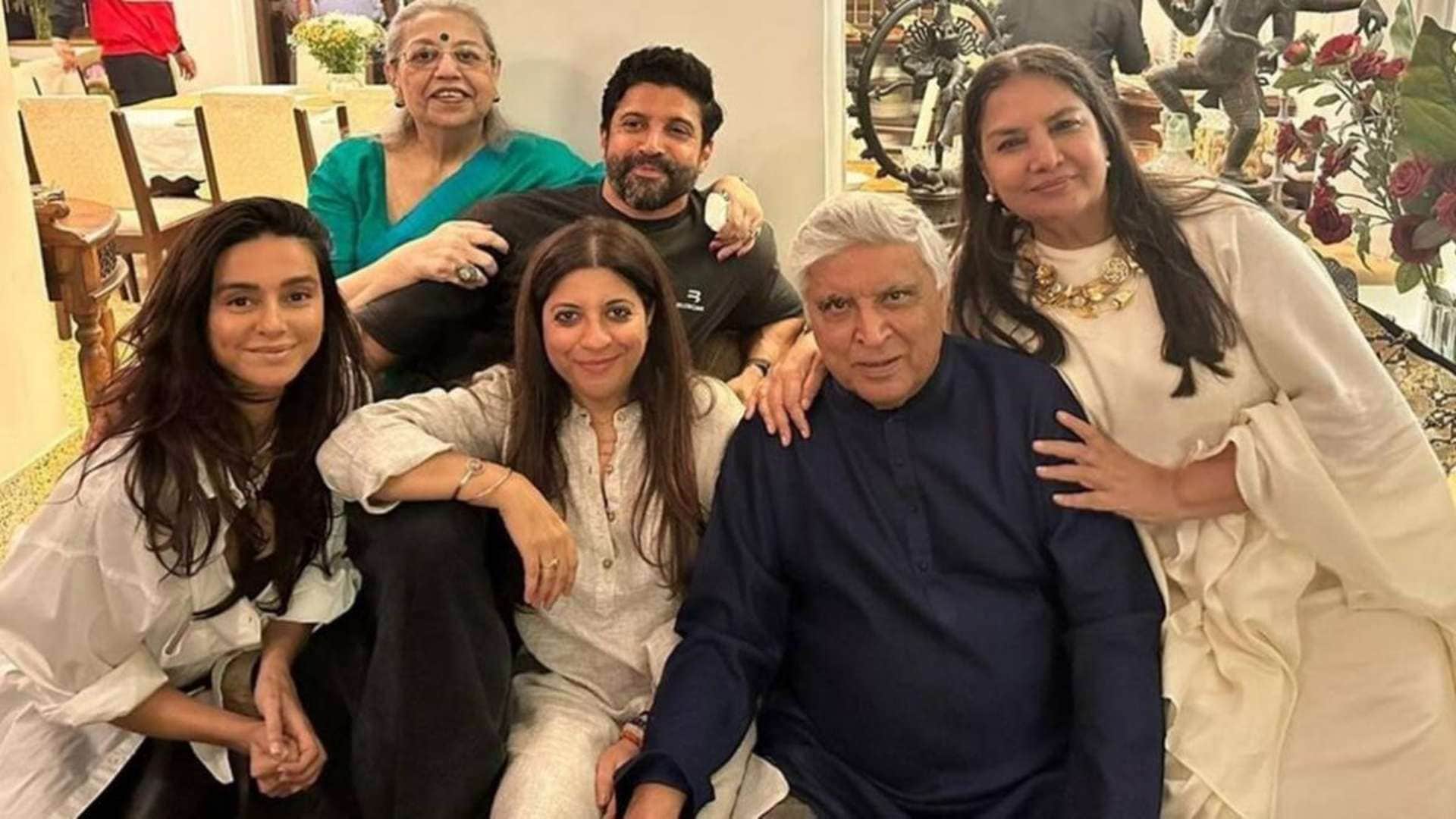 Farhan Akhtar stepmother Shabana Azmi remember her wedding time with javed akhtar said it was not that easy
