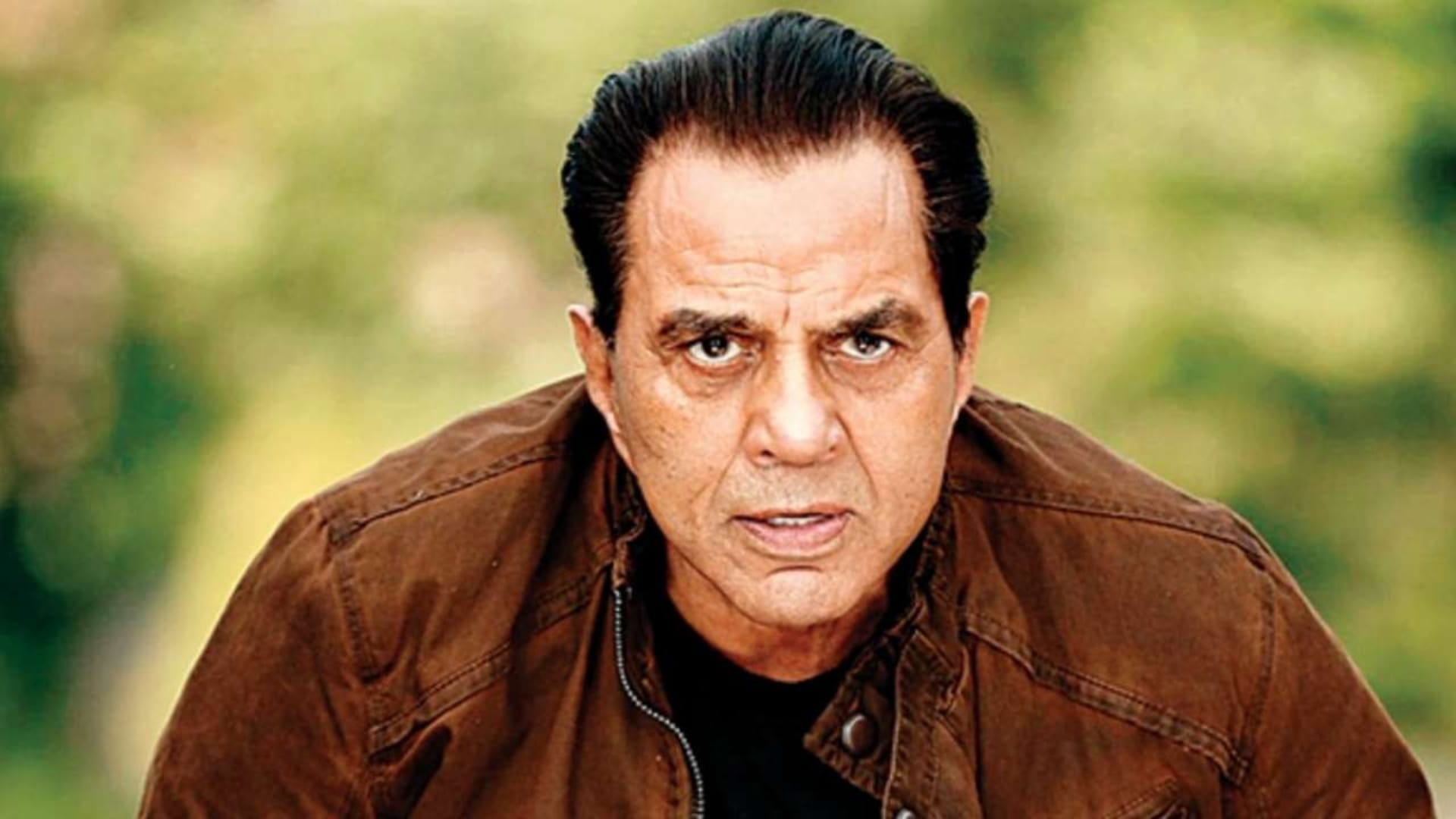 Dharmendra Shared Video of his Friends Party on Actor farmhouse see the post here