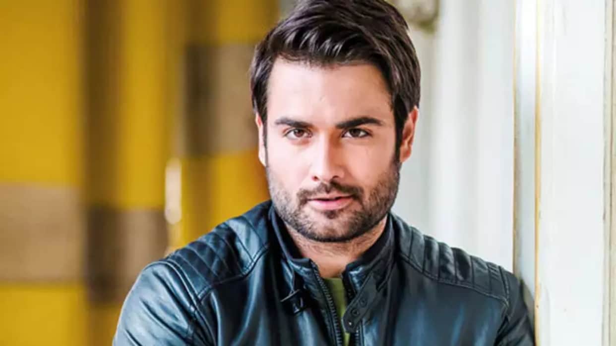 Vivian Dsena Went To Abu Dhabi In Ramadan Month For Reading Tarawih Actor express Happiness