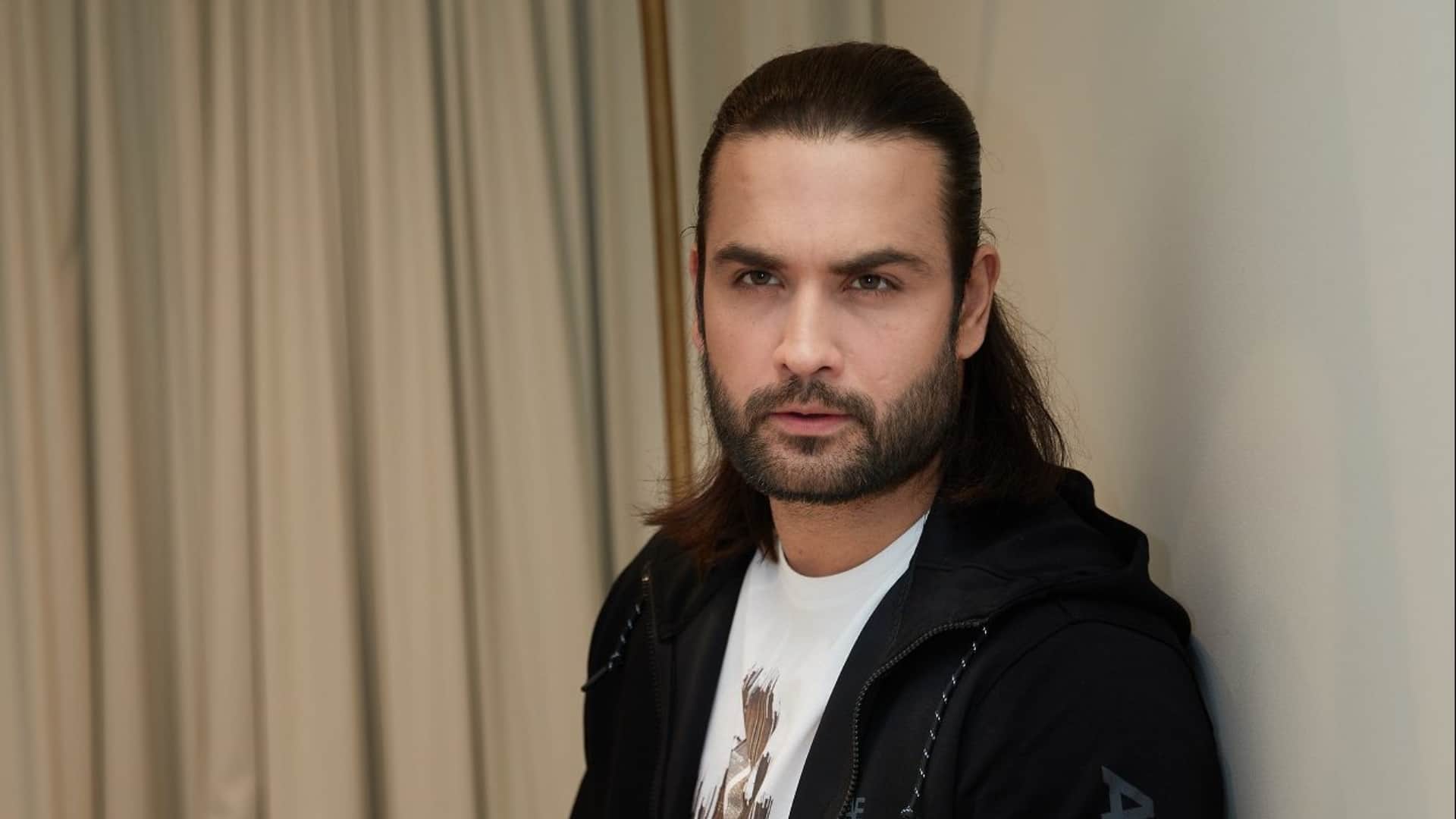 Vivian Dsena Went To Abu Dhabi In Ramadan Month For Reading Tarawih Actor express Happiness