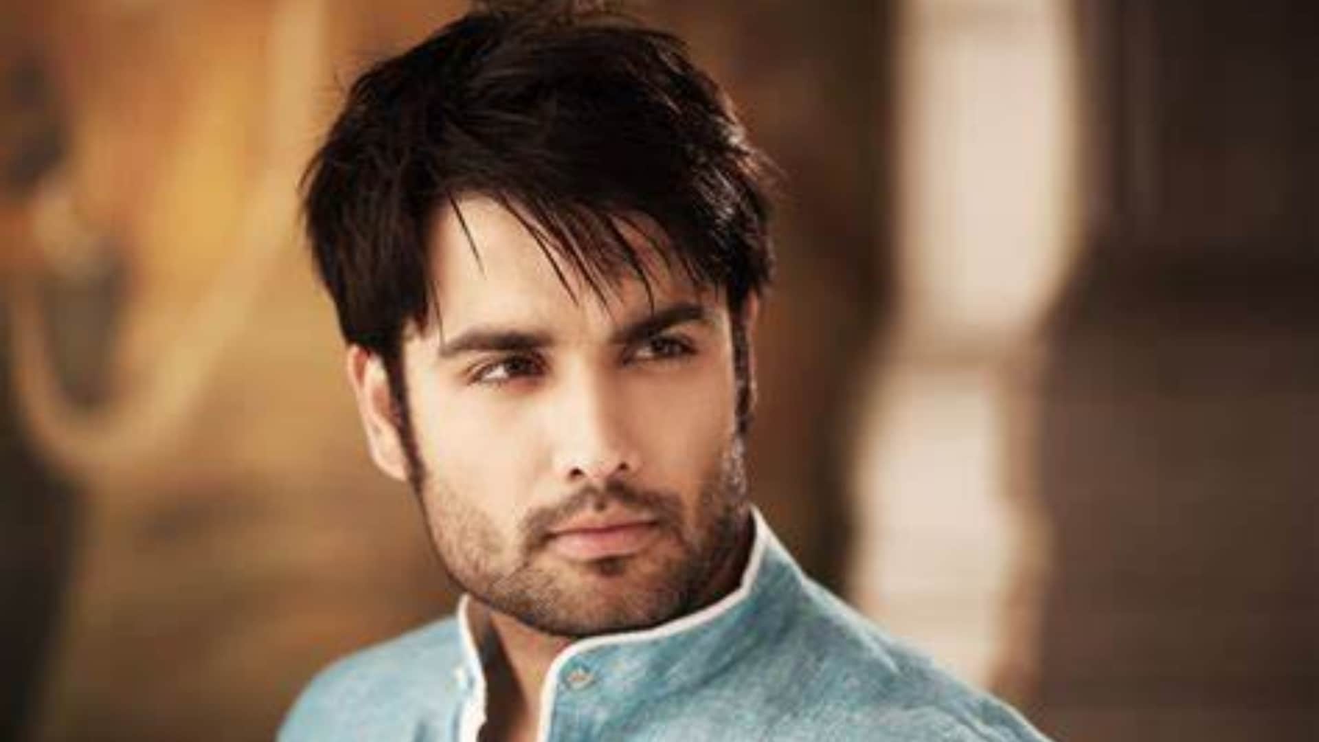 Vivian Dsena Went To Abu Dhabi In Ramadan Month For Reading Tarawih Actor express Happiness